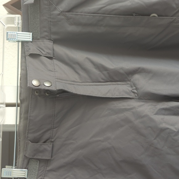 Men's Columbia Snow Pants - Picture 3 of 4